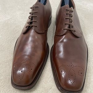 Beautiful, gently worn brown Bally dress shoes